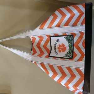 Nwot. logo brand Clemson cooler.